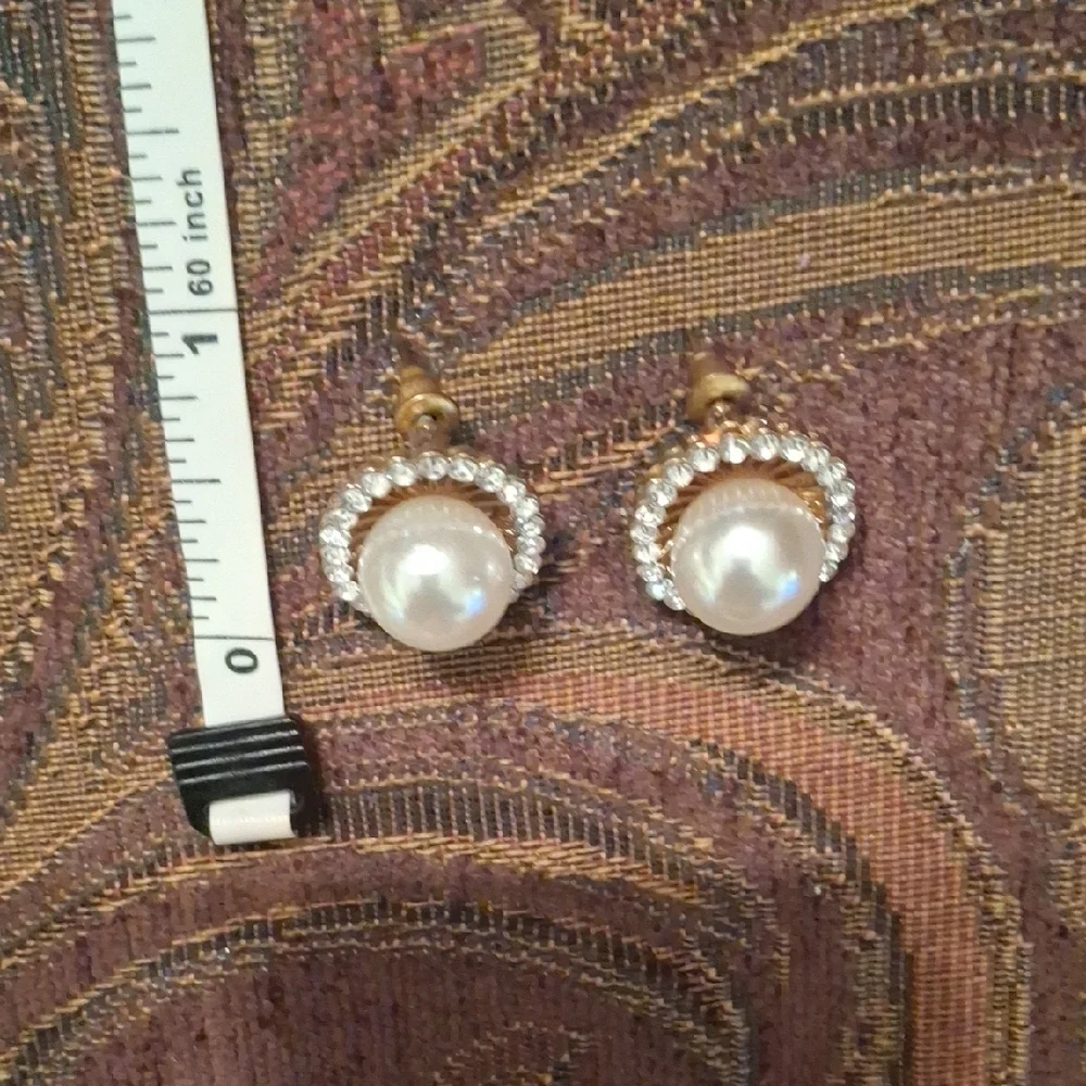 Elegant Gold and Silver Pearl Earrings